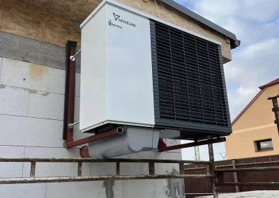 Instalace tepelného čerpadla Novelan 5kw (od alpha innotec) na novostavbě v Ostravě. Zde jsme instalovali i podlahové topení a ZTI.