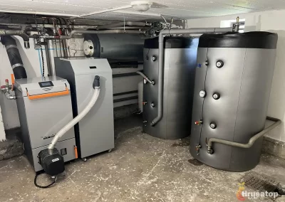 Blaze Comfort combi 20 se dvěma akumulačními nádržemi 800l pro větší komfort a ohřev bojleru na TUV. Paskov